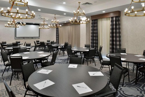 Hampton Inn & Suites Greensboro Downtown Nc - image 14