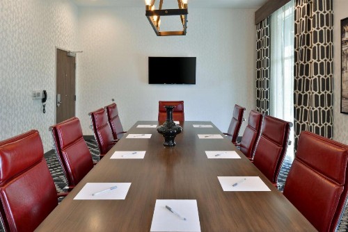 Hampton Inn & Suites Greensboro Downtown Nc - image 22