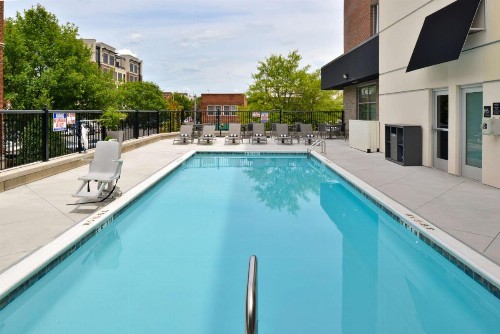 Hampton Inn & Suites Greensboro Downtown Nc - image 28