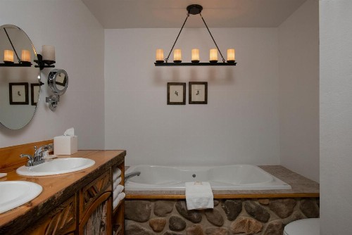 Lodge at Moosehead Lake - image 28