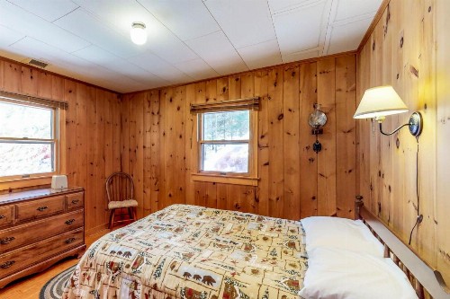 Breakwater Lodge - image 6