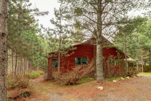 Breakwater Lodge - image 7