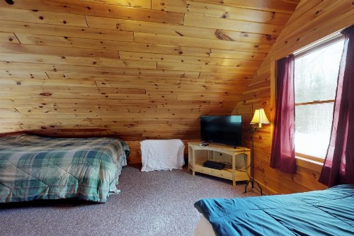 Four Seasons Cabin - image 11
