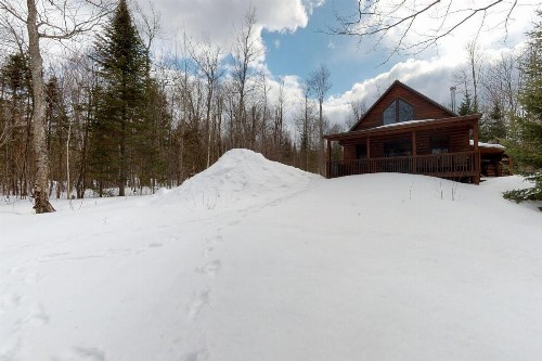 Four Seasons Cabin - image 7