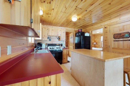 Four Seasons Cabin - image 8