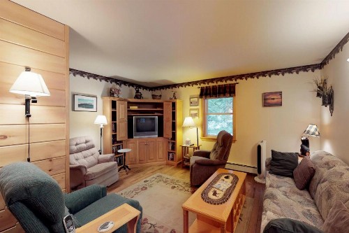 Beaver Cove Cabin - image 11