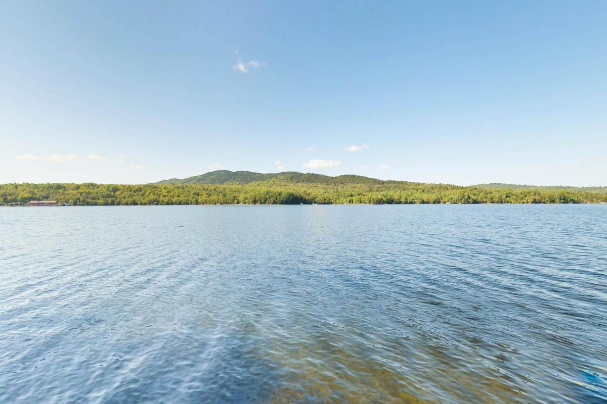 Traditional Maine Cabin - main image
