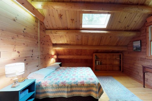 Charloon Cabin - image 9