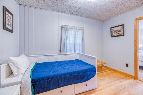 White Lobster Cottage - image 8