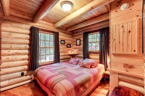 Fisherman's Cabin - image 11
