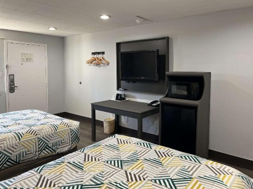 Uptown greenville hotel - image 13