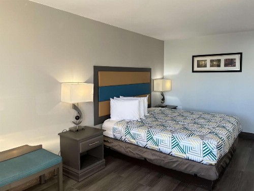Uptown greenville hotel - image 3