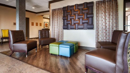 Best Western Greenville Airport - image 14