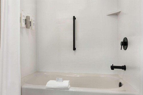 Hampton Inn & Suites Greenville-Downtown-Riverplace - image 21