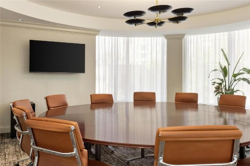 Hampton Inn & Suites Greenville-Downtown-Riverplace - image 44