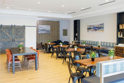 Hilton Greenville - image 22