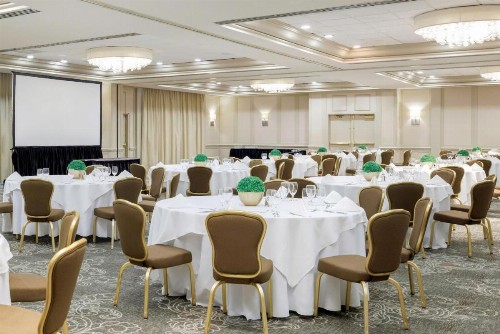 Hilton Greenville - image 23