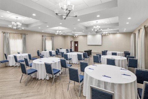 Holiday Inn Express Hotel & Suites Greenville-I-85 & Woodruff Road an IHG Hotel - image 23