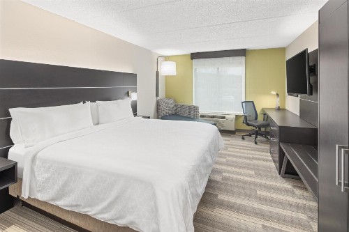 Holiday Inn Express Hotel & Suites Greenville-I-85 & Woodruff Road an IHG Hotel - image 28