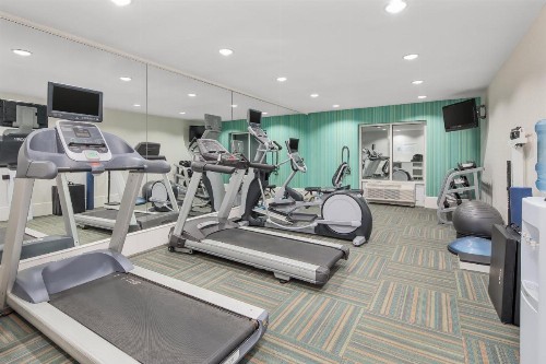 Holiday Inn Express Hotel & Suites Greenville-I-85 & Woodruff Road an IHG Hotel - image 37