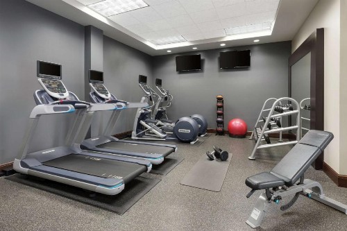 Hilton Garden Inn Greenville - image 10