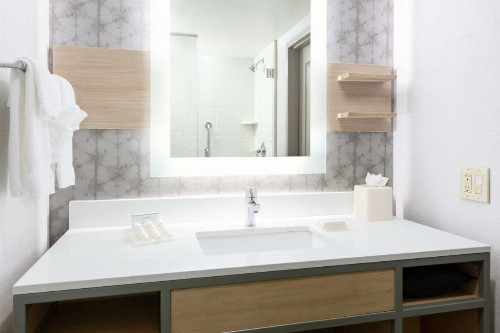 Hilton Garden Inn Greenville - image 15