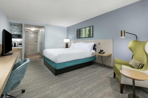 Hilton Garden Inn Greenville - image 16