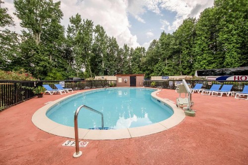 Comfort Inn Greenville - Haywood Mall - image 19