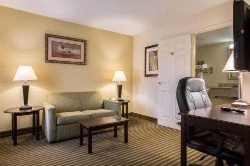 Quality Inn & Suites Greenville - Haywood Mall - image 22