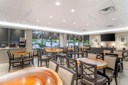 Best Western Plus Greenville I-385 Inn & Suites - image 29