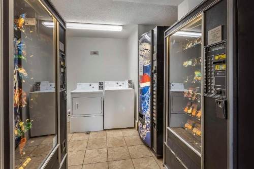 Econo Lodge Inn and Suites Greenville - image 23