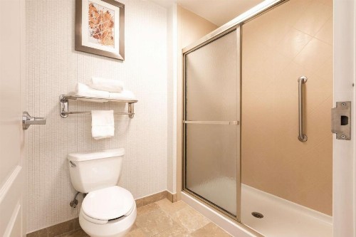Homewood Suites by Hilton Greenville - image 8