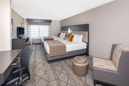 Wingate by Wyndham Greenville Airport - image 10