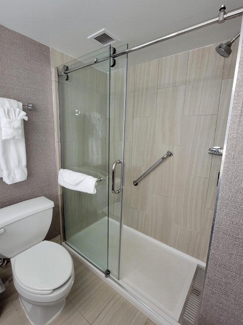 Wingate by Wyndham Greenville Airport - image 25