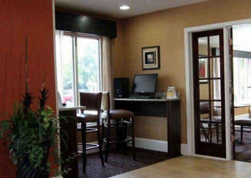 Quality Inn & Suites Greenville - image 6