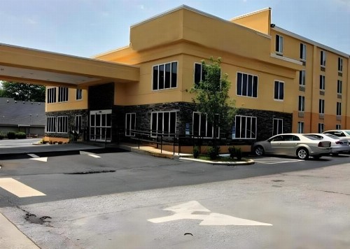 Quality Inn & Suites Greenville - image 8