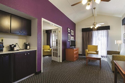 Baymont by Wyndham Greenville Woodruff Rd - image 17