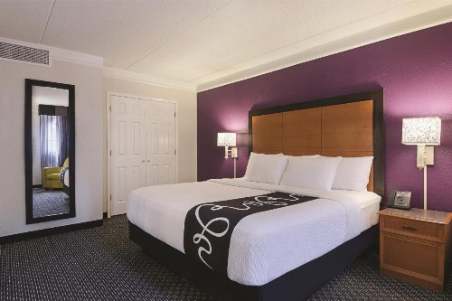 Baymont by Wyndham Greenville Woodruff Rd - image 42