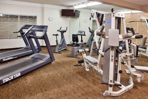 La Quinta by Wyndham Greenville Haywood - image 42