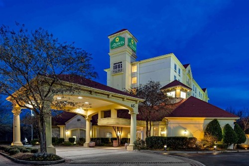 La Quinta by Wyndham Greenville Haywood - image 45