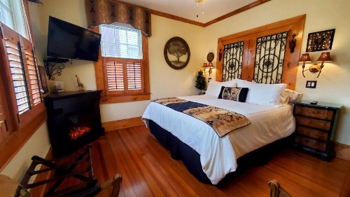 Pettigru Place Bed & Breakfast - image 4