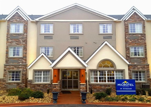 Microtel Inn & Suites - Greenville - image 17