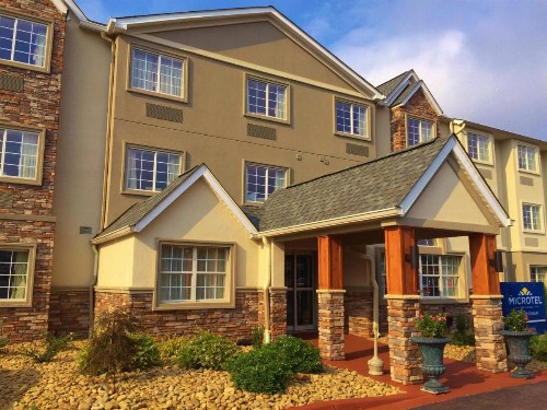 Microtel Inn & Suites - Greenville - image 24