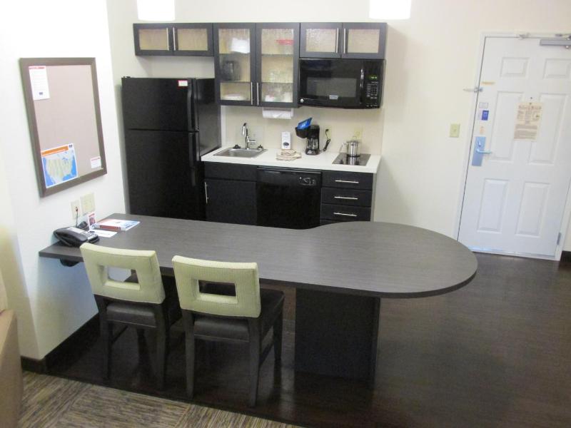 Candlewood Suites Greenville an IHG Hotel - image 5