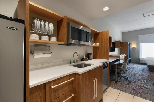 Home2 Suites by Hilton Greenville Airport - image 10
