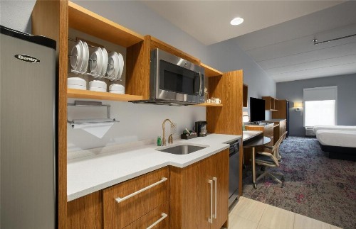 Home2 Suites by Hilton Greenville Airport - image 13