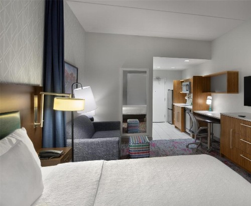 Home2 Suites by Hilton Greenville Airport - image 19