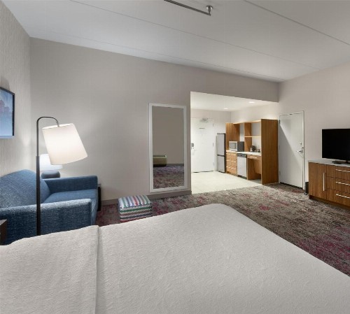 Home2 Suites by Hilton Greenville Airport - image 25