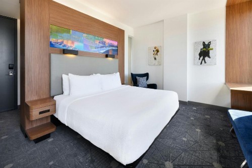 Aloft Greenville Downtown - image 17