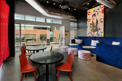 Aloft Greenville Downtown - image 35